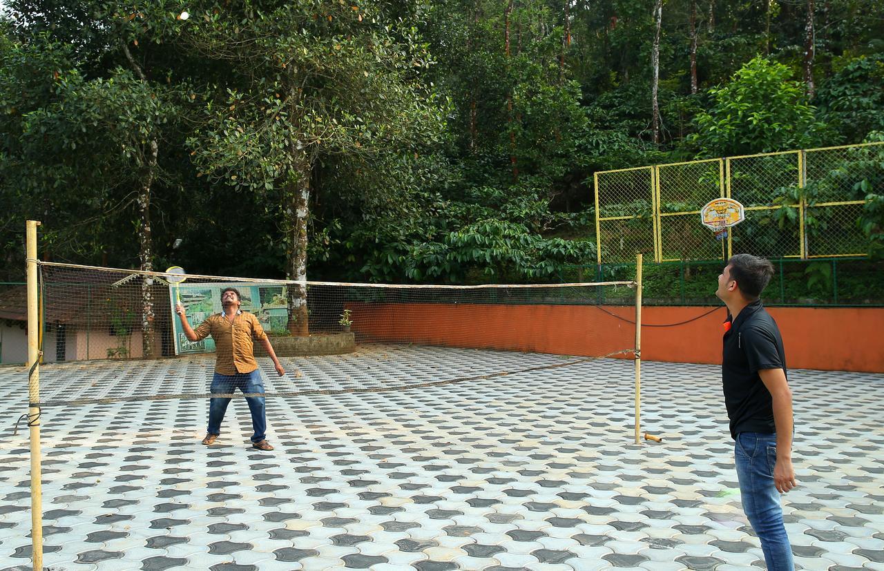 Peter'S Coffee Creek Nature Resort Meppādi Exterior photo