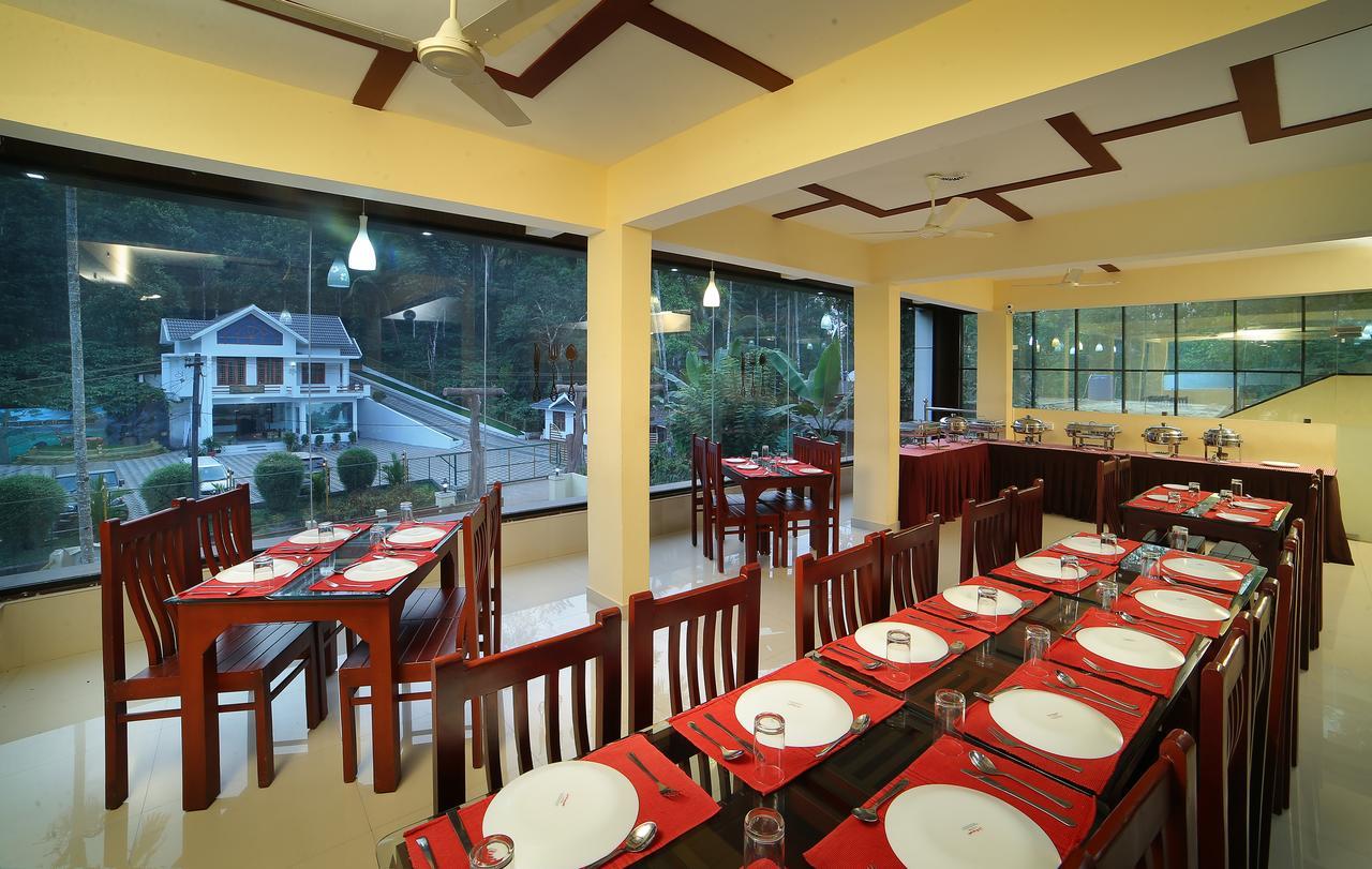 Peter'S Coffee Creek Nature Resort Meppādi Exterior photo